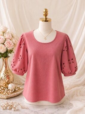 Luna Rae Blush Pink Textured Top – Puff Sleeve Eyelet Cutout – Size XL